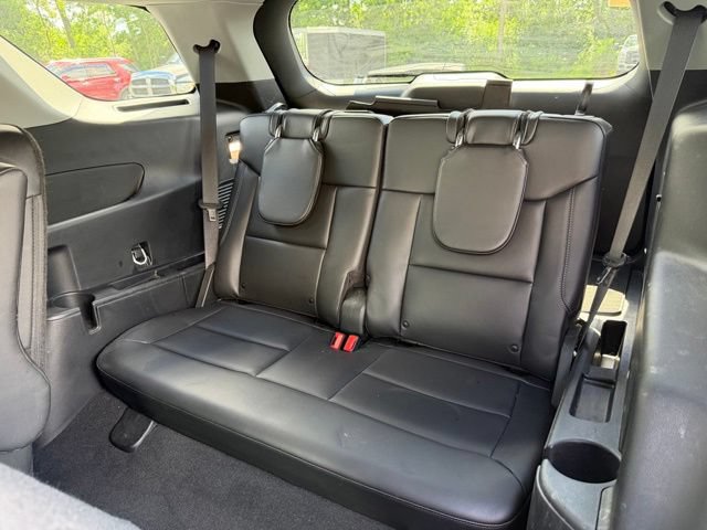 Certified 2023 Ford Explorer XLT w/ Equipment Group 202A AWD/4WD image 21