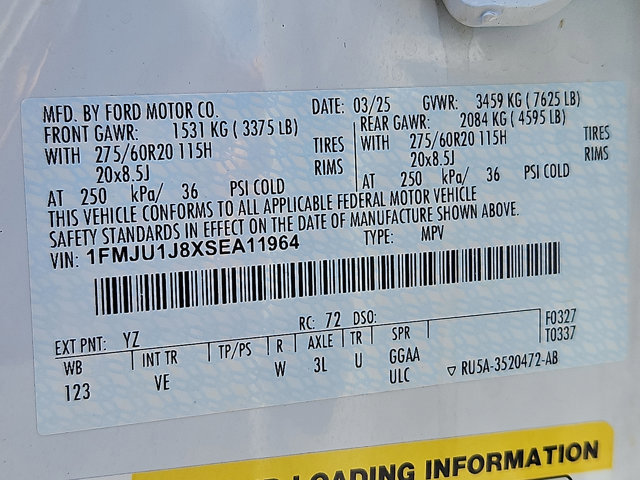 Certified 2025 Ford Expedition Active AWD/4WD image 31