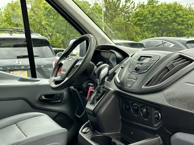 Certified 2019 Ford Transit 150 148 Medium Roof RWD image 32