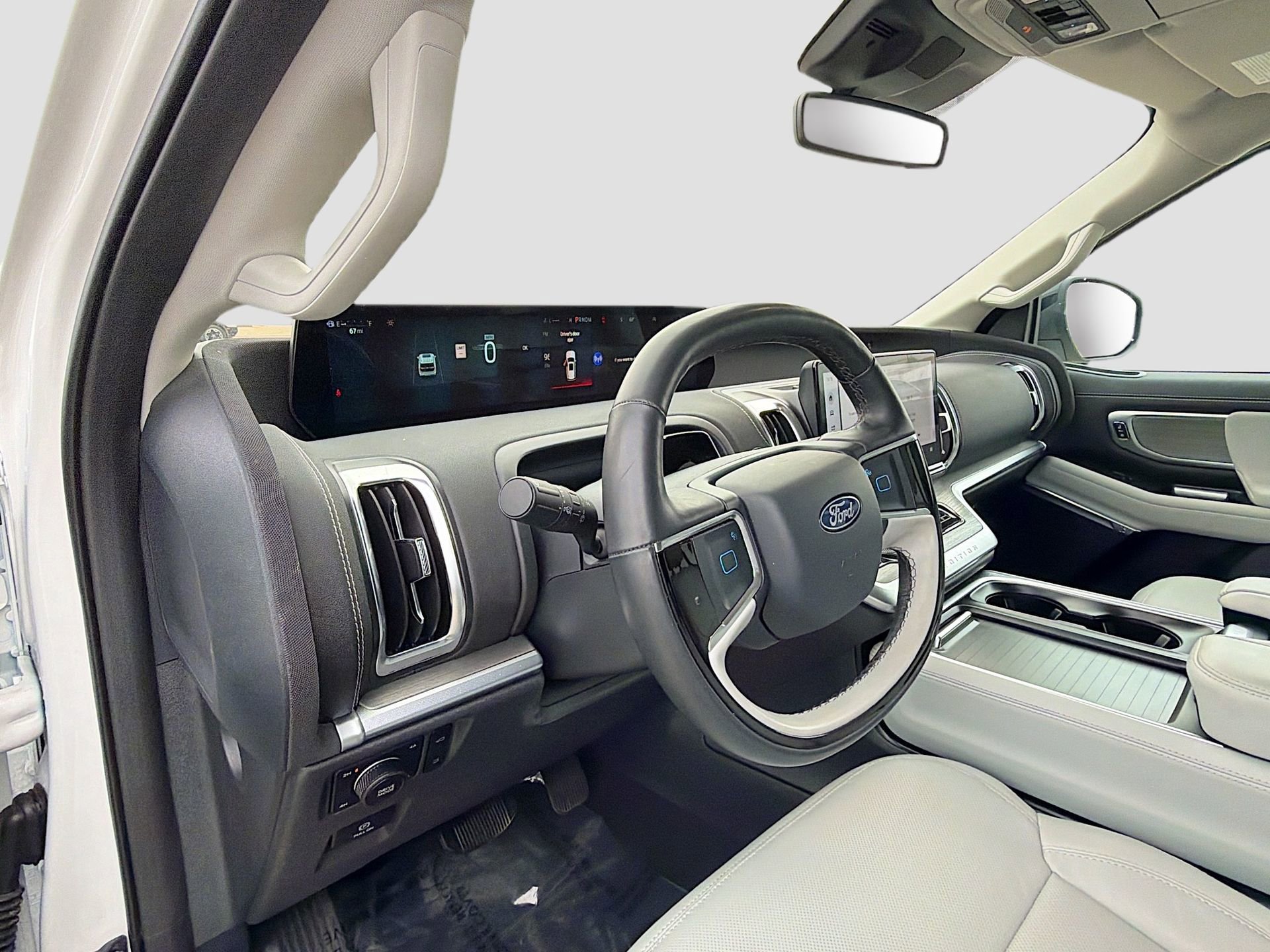 Certified 2025 Ford Expedition Platinum AWD/4WD image 13