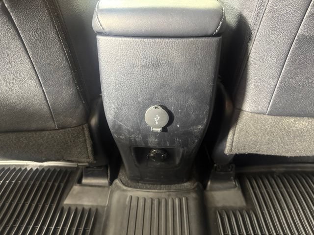 Used 2018 Toyota RAV4 Limited FWD image 13