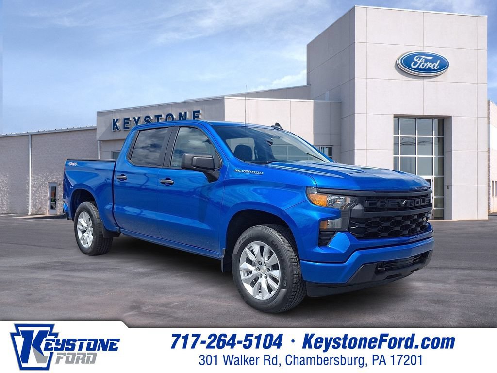Used 2022 Chevrolet Silverado 1500 Custom AWD/4WD image 1