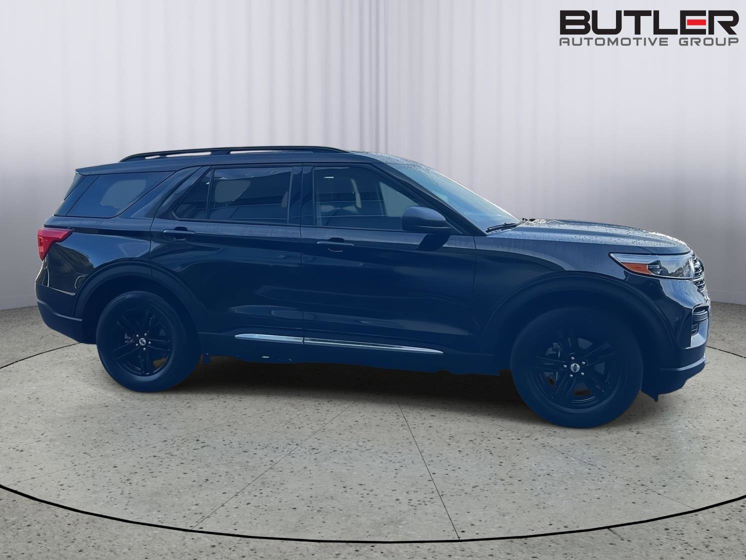 Certified 2023 Ford Explorer XLT image 6