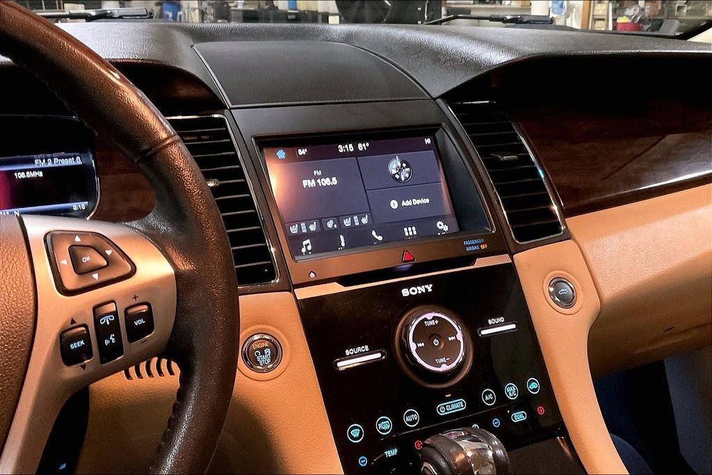 Certified 2017 Ford Taurus Limited image 8