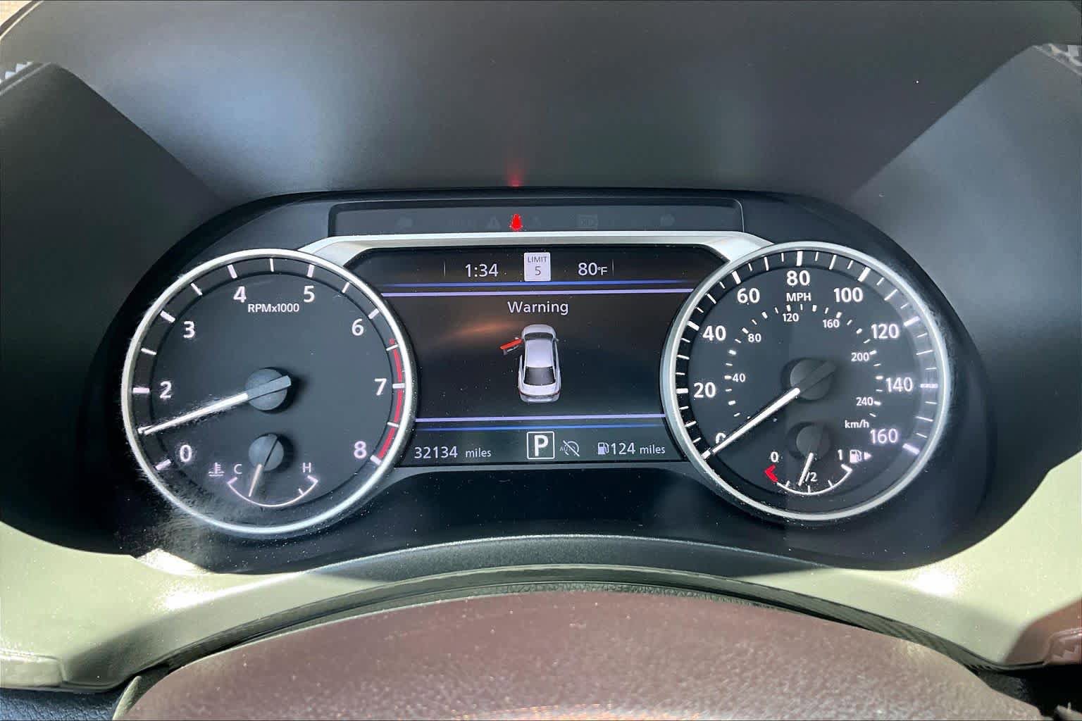 Used 2024 Nissan Sentra SV FWD image 25