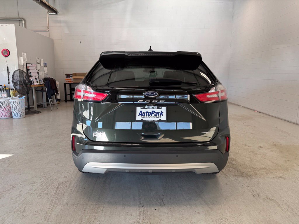 Certified 2023 Ford Edge SEL w/ Convenience Package AWD/4WD image 6