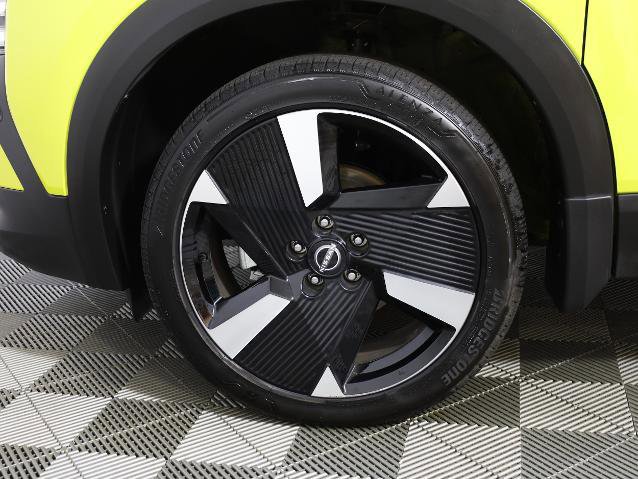 Used 2025 Nissan Kicks SR image 22