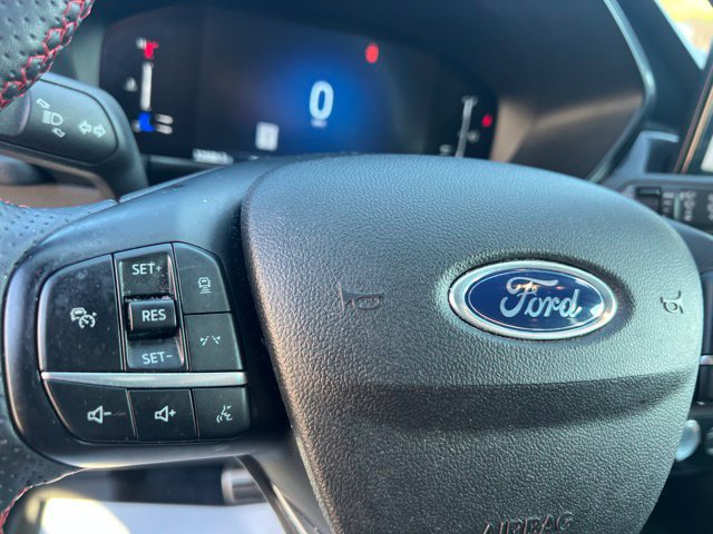 Certified 2023 Ford Escape ST-Line w/ Tech Pack #1 AWD/4WD image 25