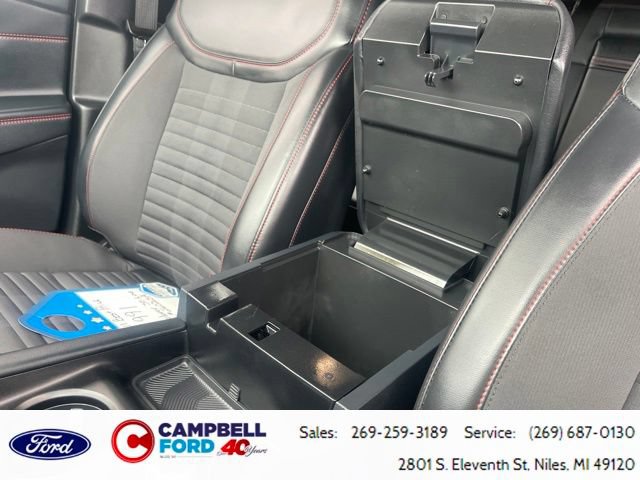 Certified 2025 Ford Explorer ST-Line w/ Premium Package AWD/4WD image 18