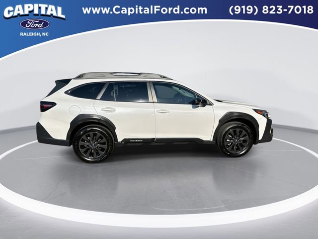 Used 2025 Subaru Outback Onyx Edition AWD/4WD image 9