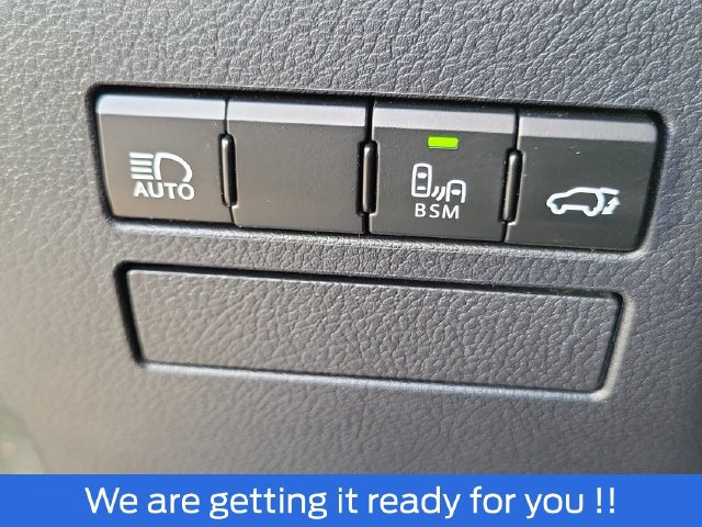 Used 2018 Lexus NX 300 FWD w/ Comfort Package image 16