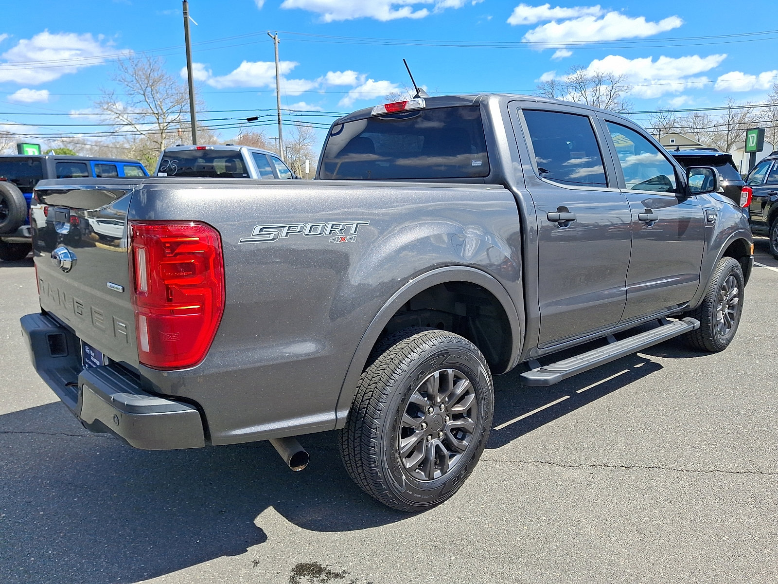 Certified 2019 Ford Ranger XLT w/ Equipment Group 301A Mid AWD/4WD image 11