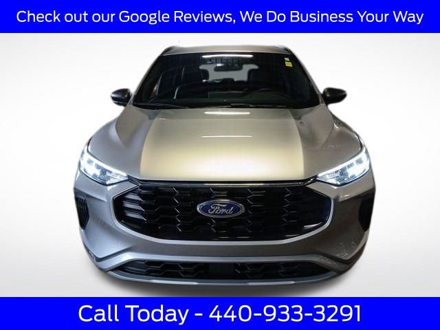 Certified 2023 Ford Escape ST-Line w/ Tech Pack #1 image 16