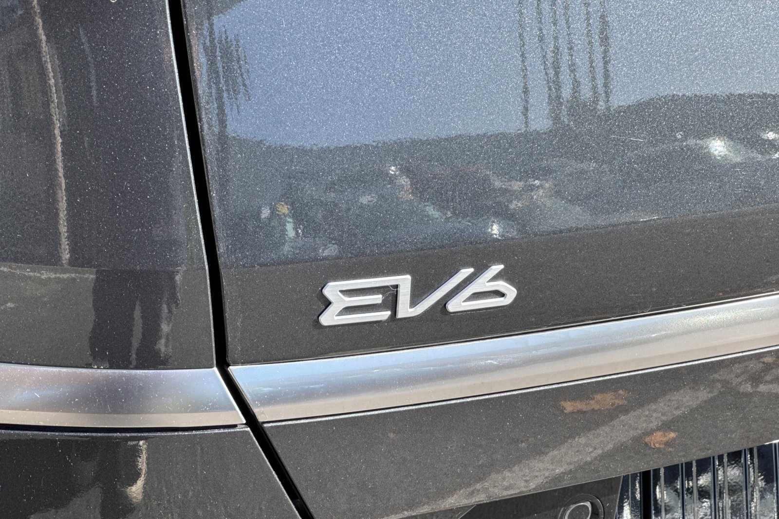 Used 2024 Kia EV6 Wind w/ Wind Technology Package AWD/4WD image 29