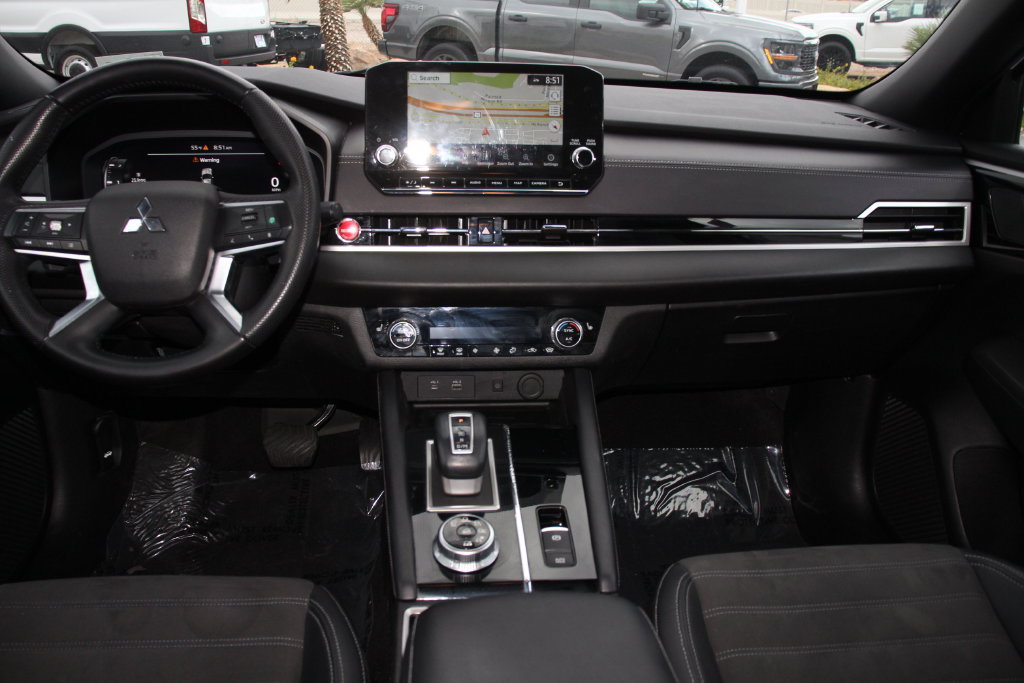 Used 2023 Mitsubishi Outlander Ralliart AWD/4WD image 19