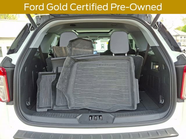 Certified 2024 Ford Explorer XLT w/ Equipment Group 202A AWD/4WD image 34