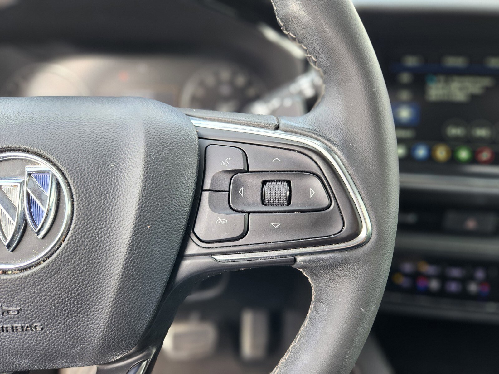 Used 2023 Buick Envision Preferred w/ Sport Touring Package image 29