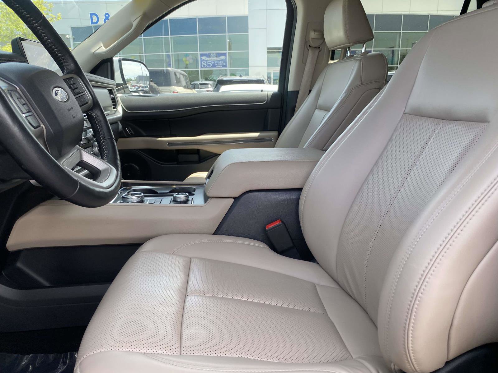 Certified 2024 Ford Expedition Max XLT AWD/4WD image 16