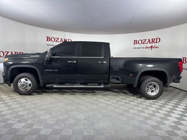 Used 2022 Chevrolet Silverado 3500 High Country image 2