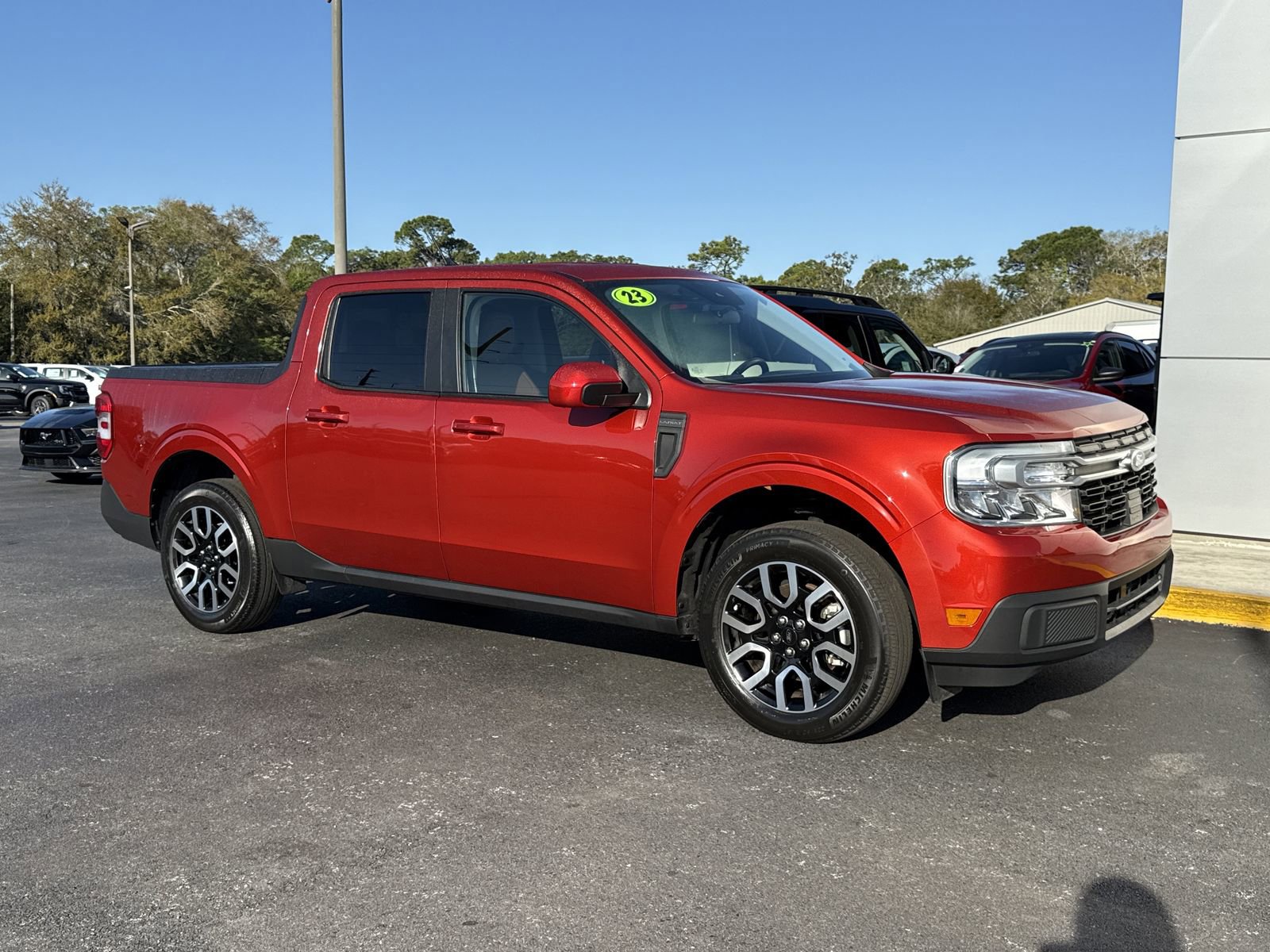 Certified 2023 Ford Maverick Lariat w/ Lariat Luxury Package image 2