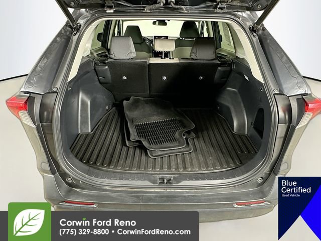 Used 2021 Toyota RAV4 XLE w/ Convenience Package AWD/4WD image 30