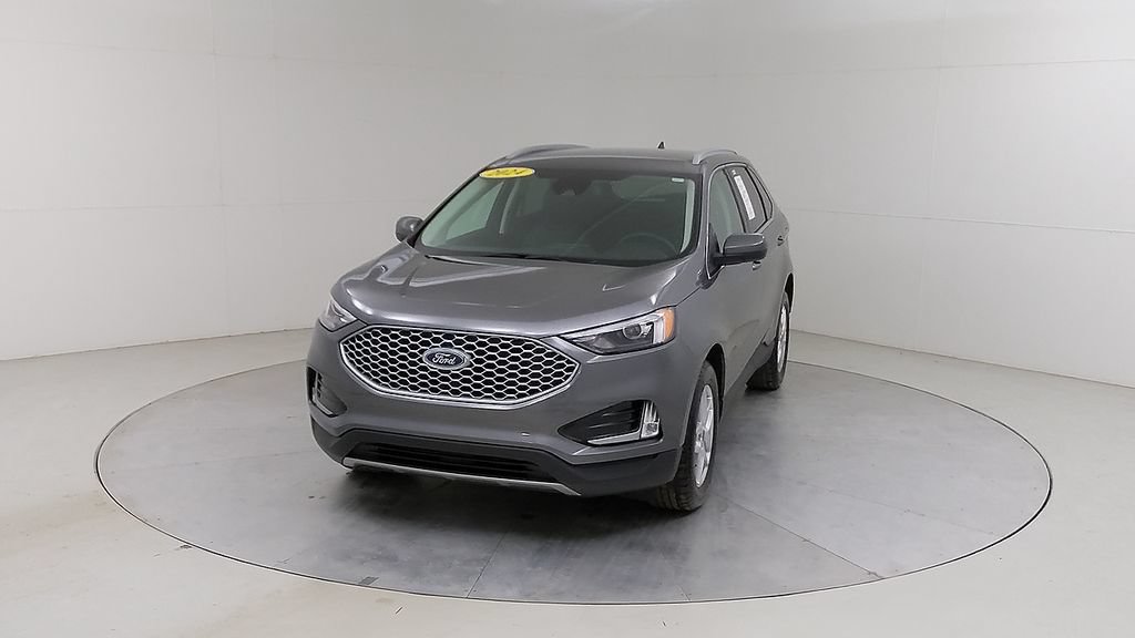 Certified 2024 Ford Edge SEL w/ Convenience Package AWD/4WD image 8