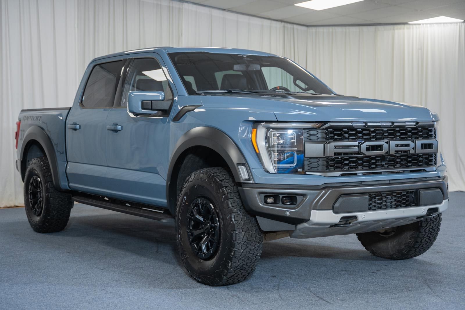 Certified 2023 Ford F150 Raptor w/ Raptor 37 Performance Package AWD/4WD video 1