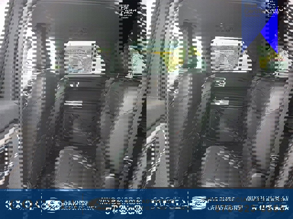 Certified 2023 Ford Explorer XLT w/ Equipment Group 202A image 10