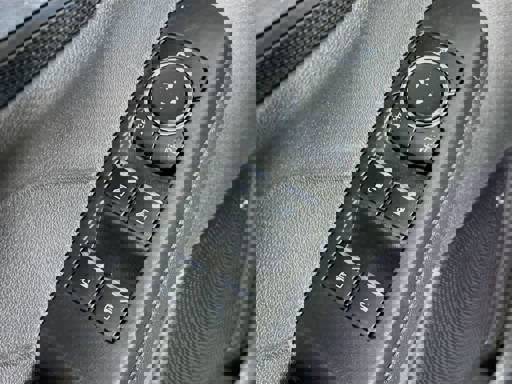 Certified 2024 Ford Escape ST-Line image 29