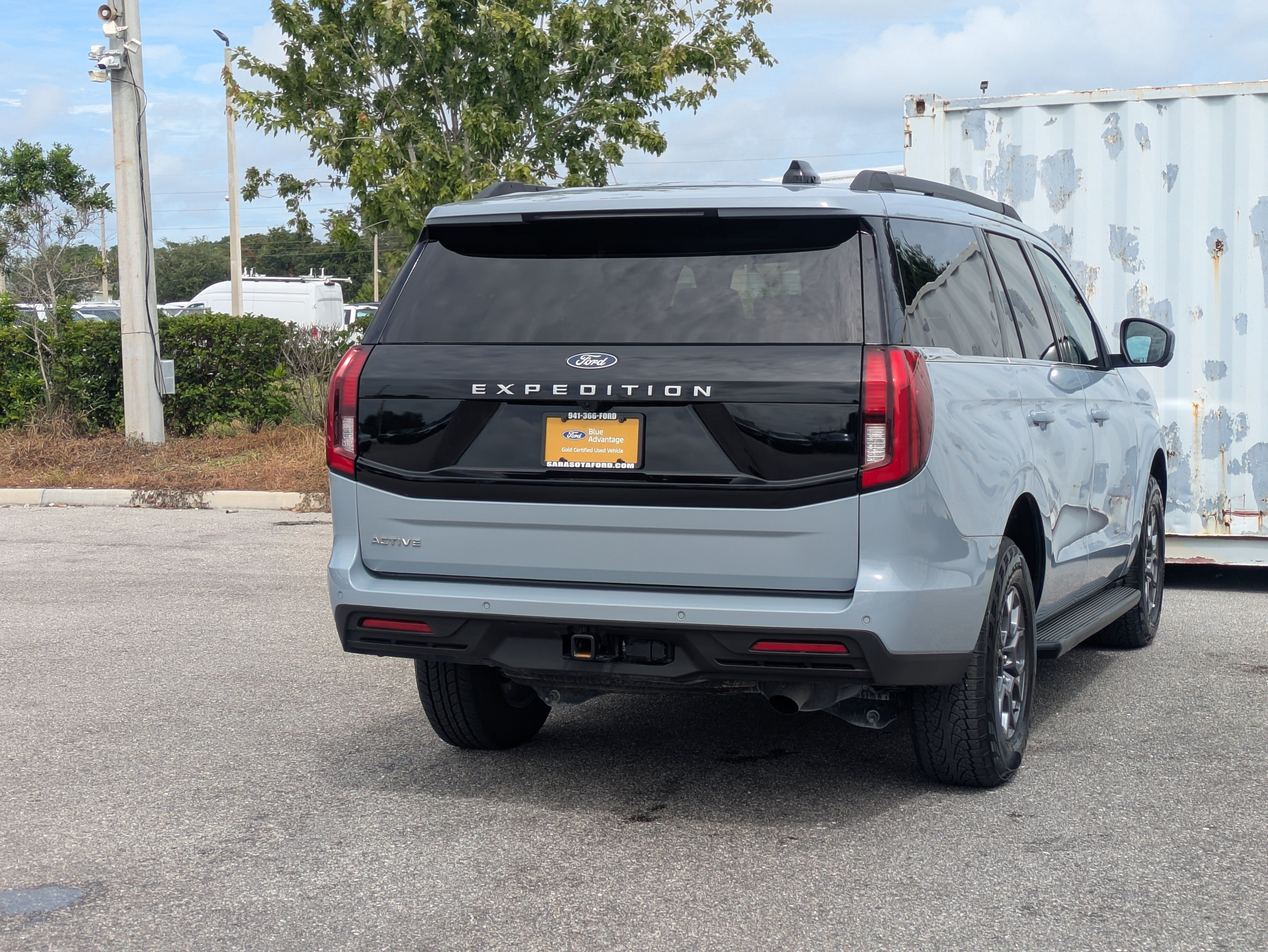 Certified 2025 Ford Expedition Active RWD image 5