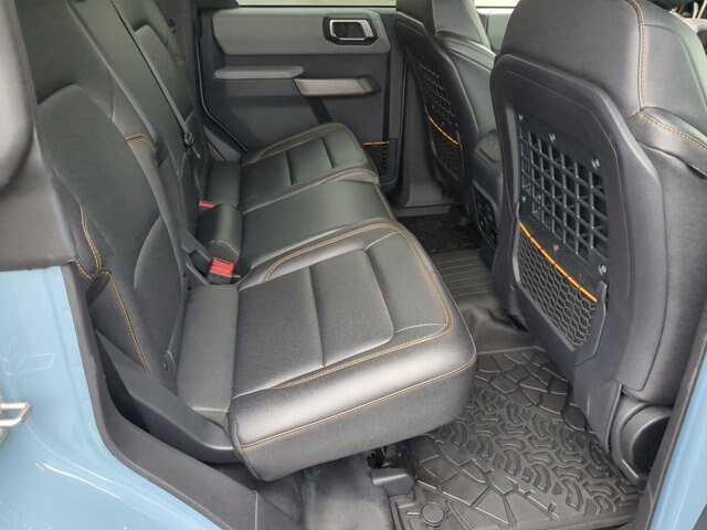 Certified 2023 Ford Bronco Badlands w/ Sasquatch Package AWD/4WD image 33