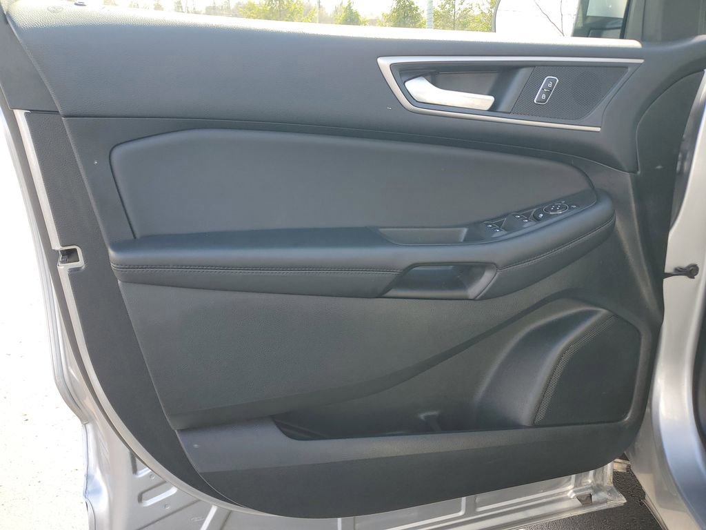 Certified 2023 Ford Edge SEL w/ Convenience Package image 11