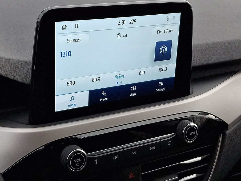 Certified 2022 Ford Escape SE w/ Cold Weather Package image 17