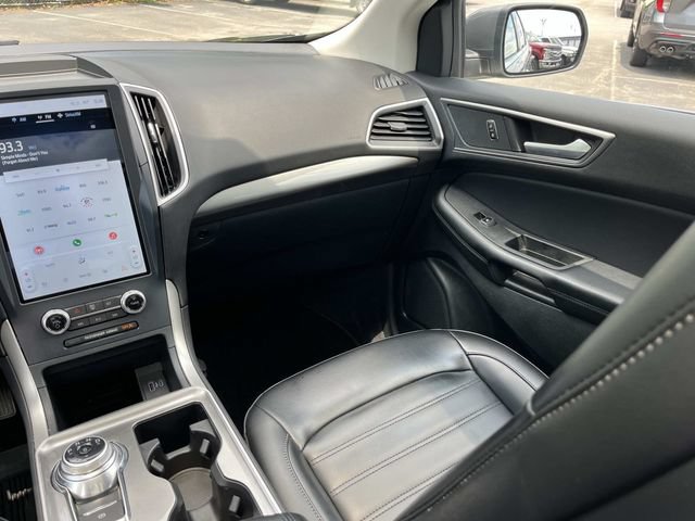 Certified 2023 Ford Edge SEL w/ Convenience Package AWD/4WD image 17