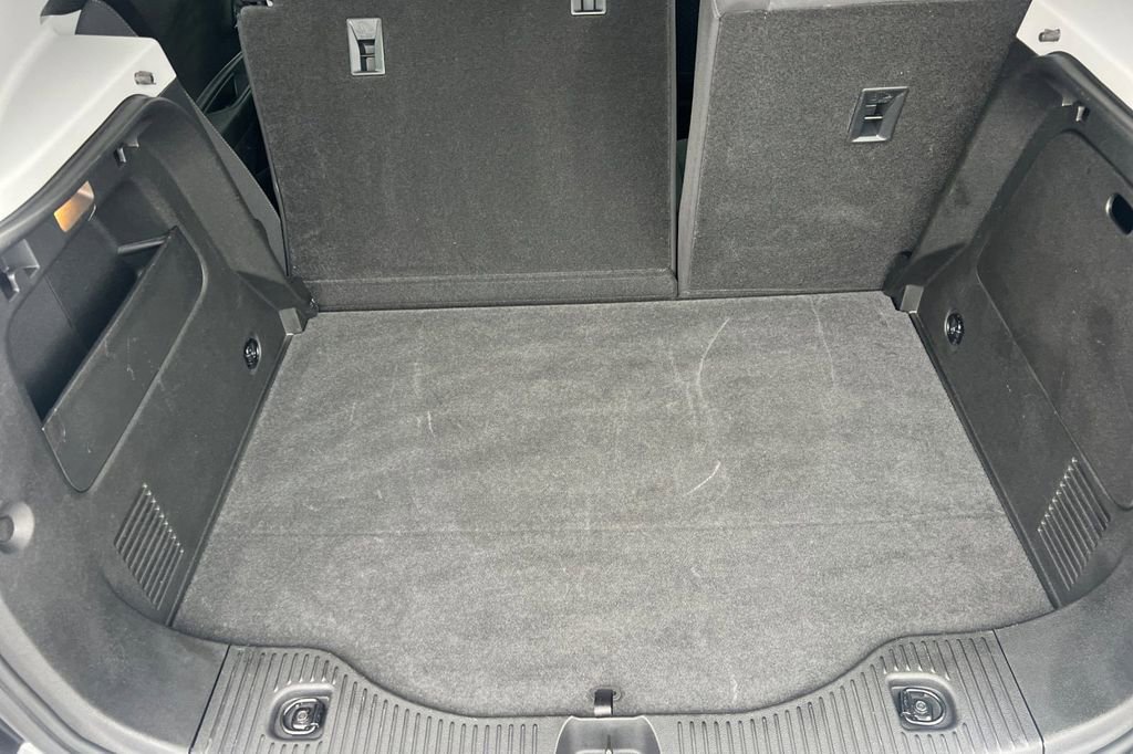 Used 2020 Chevrolet Trax LS w/ Tint and Cruise Package image 17