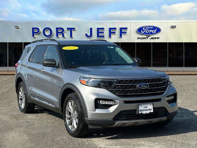 Certified 2022 Ford Explorer XLT w/ Equipment Group 202A AWD/4WD image 4