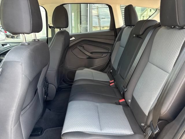 Certified 2017 Ford Escape SE w/ SE Cold Weather Package AWD/4WD image 33
