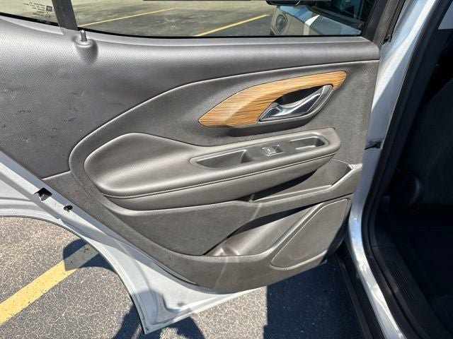 Used 2019 GMC Terrain SLE w/ Driver Convenience Package FWD image 18