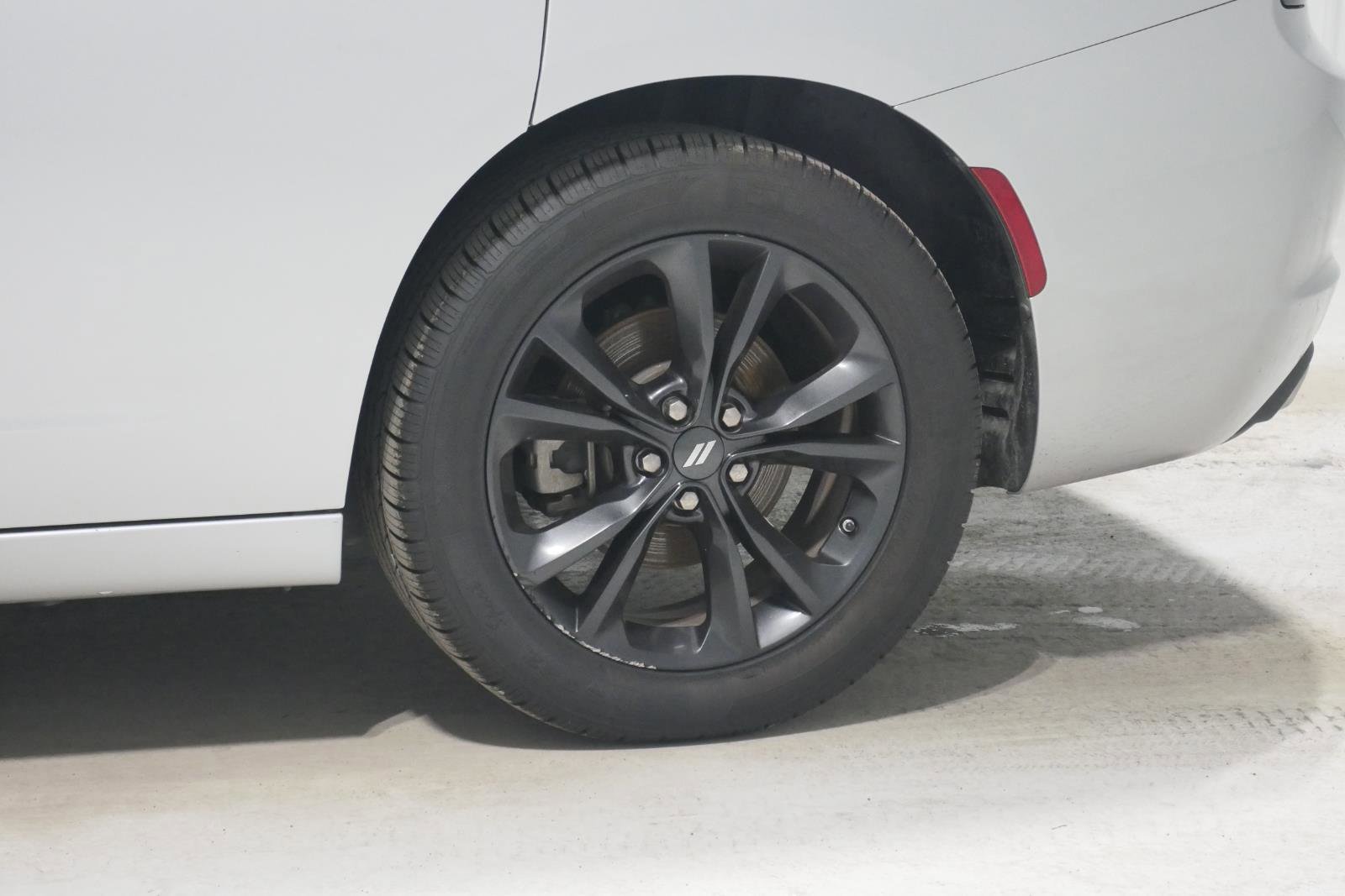 Used 2022 Dodge Charger SXT w/ Blacktop Package image 26