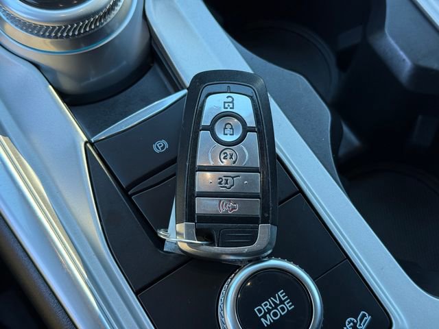 Certified 2022 Ford Explorer XLT w/ Equipment Group 202A image 13