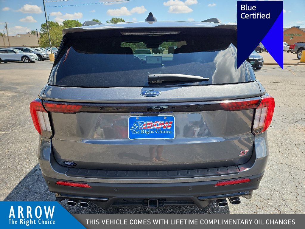 Certified 2026 Ford Explorer ST RWD image 11