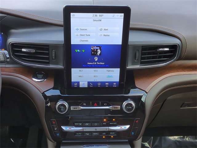 Certified 2022 Ford Explorer King Ranch w/ Class IV Trailer Tow Package image 18