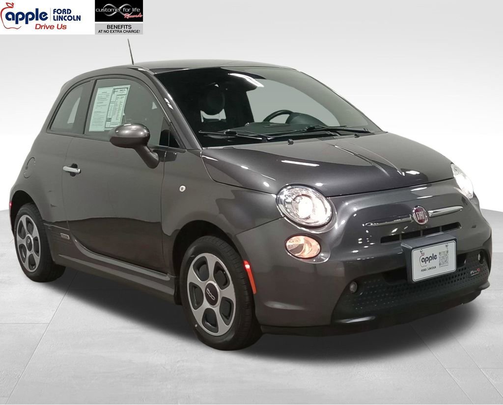 Used 2017 FIAT 500 e FWD image 1