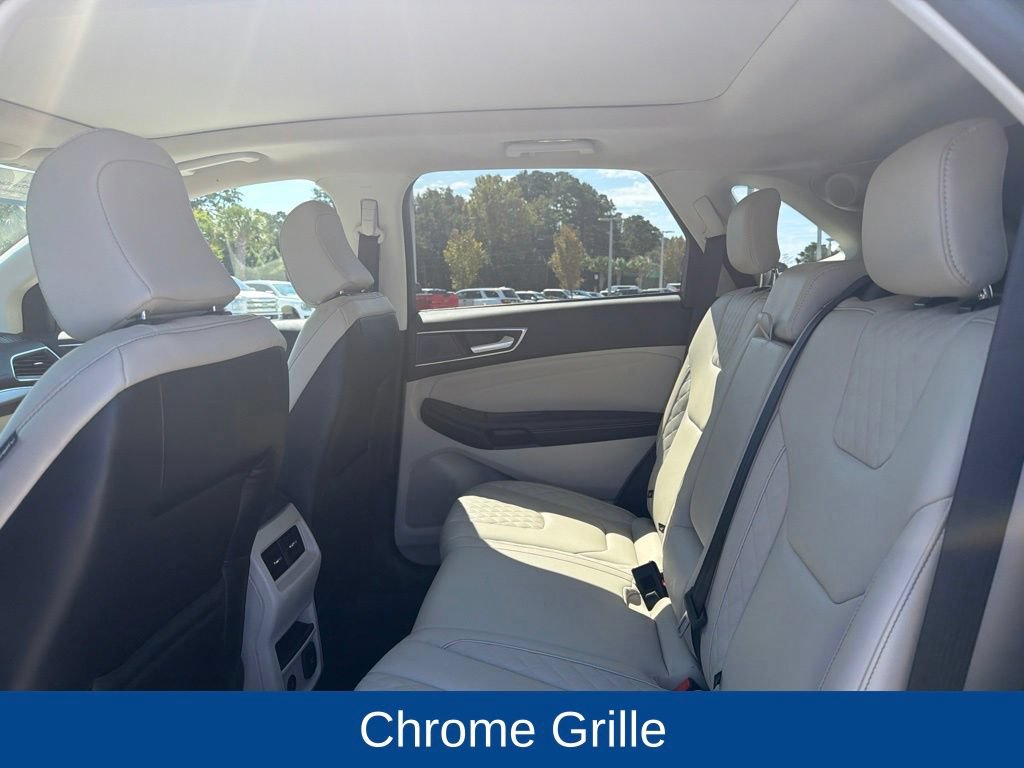 Certified 2024 Ford Edge Titanium AWD/4WD image 16