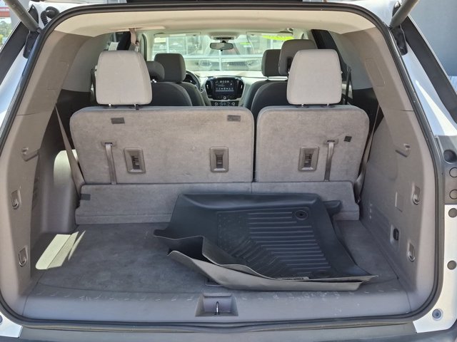 Used 2018 Chevrolet Traverse LT FWD image 35