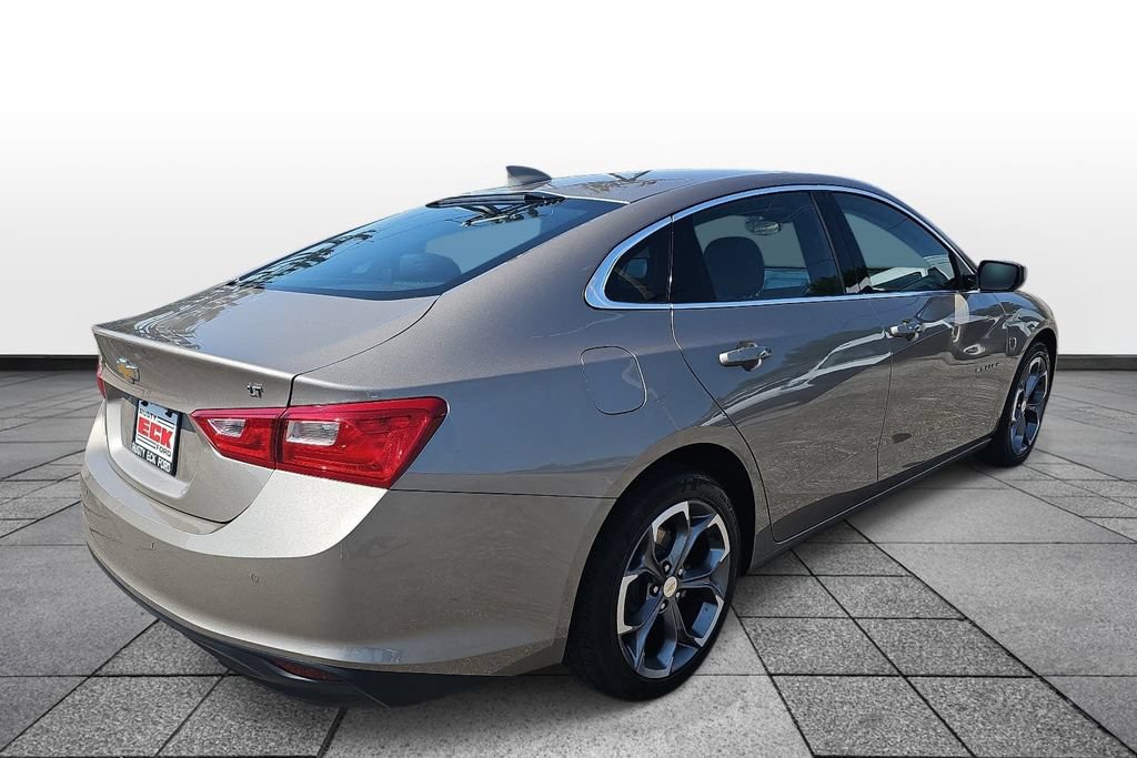 Used 2024 Chevrolet Malibu LT FWD image 5