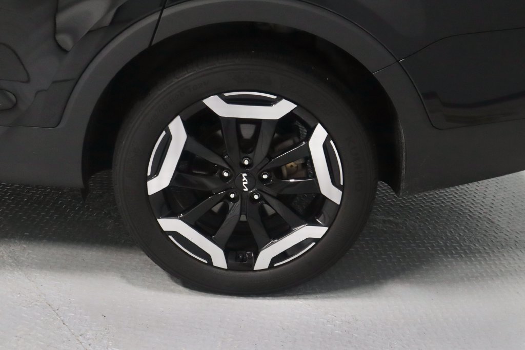 Used 2024 Kia Telluride S FWD image 20
