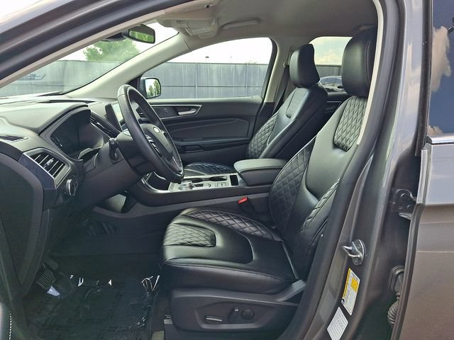 Certified 2024 Ford Edge Titanium AWD/4WD image 13