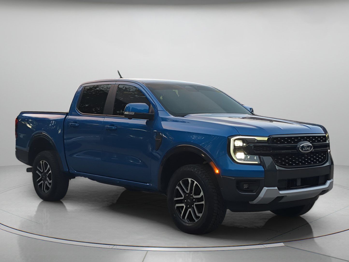 Certified 2024 Ford Ranger Lariat w/ Trailer Tow Package RWD image 38