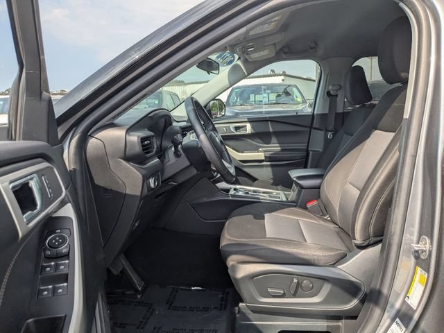 Certified 2022 Ford Explorer XLT RWD image 20